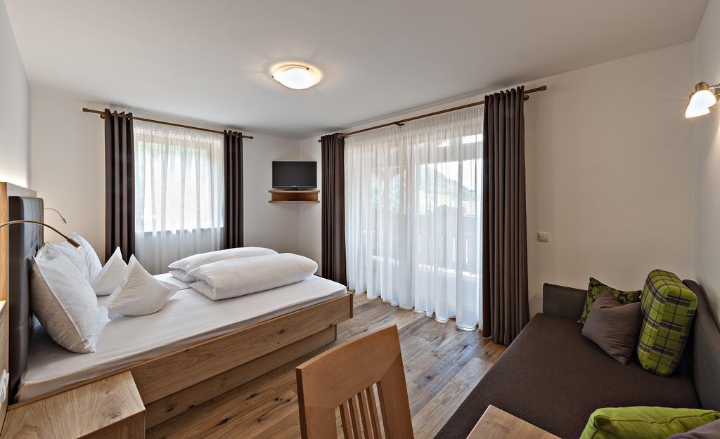 Hotel Pfandleralm San Martino in Passiria Habitación foto