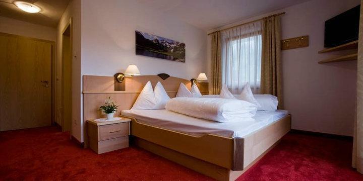 Hotel Pfandleralm San Martino in Passiria Habitación foto