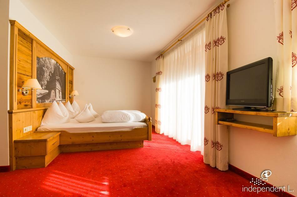 Hotel Pfandleralm San Martino in Passiria Exterior foto